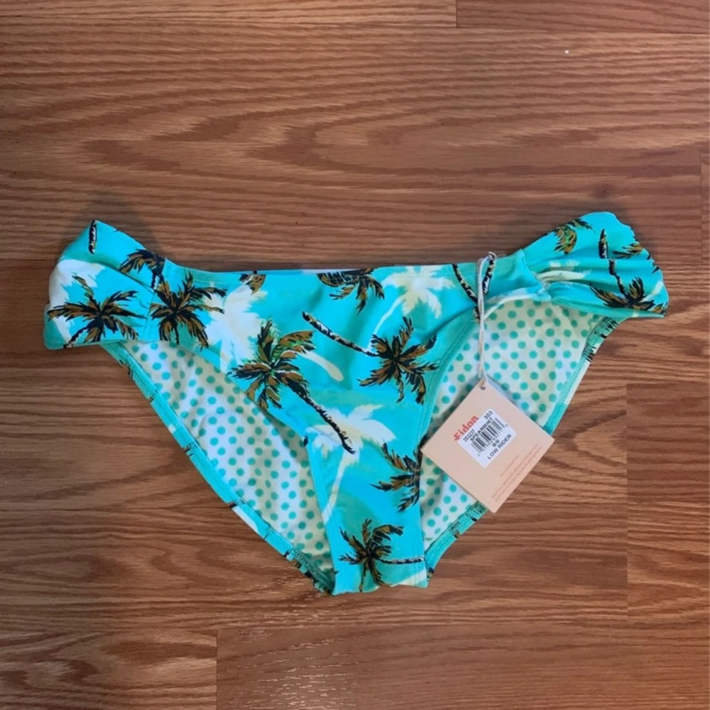 Bikini bottoms